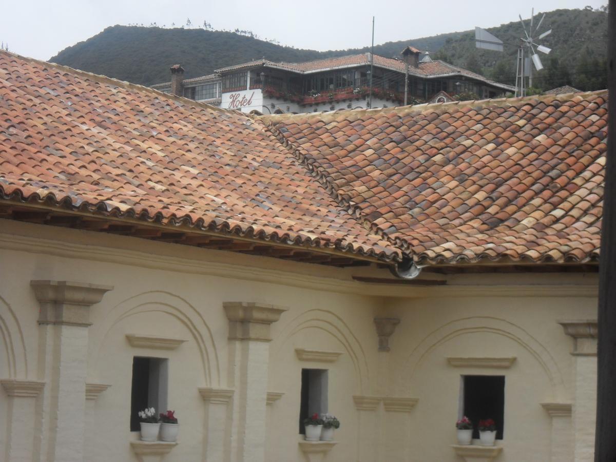 Hotel Porton De Oceta Mongui Exterior photo